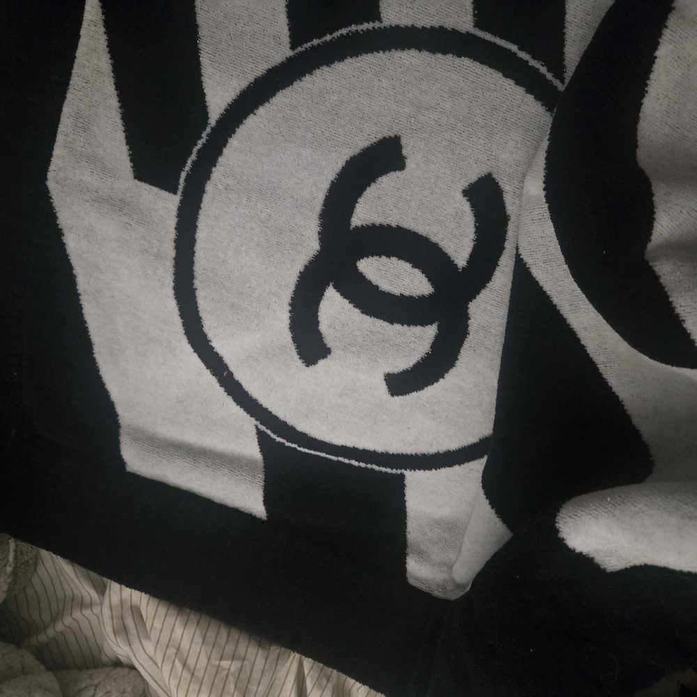 CHANEL Black and White Logo Beach Towel 🏖🌊
